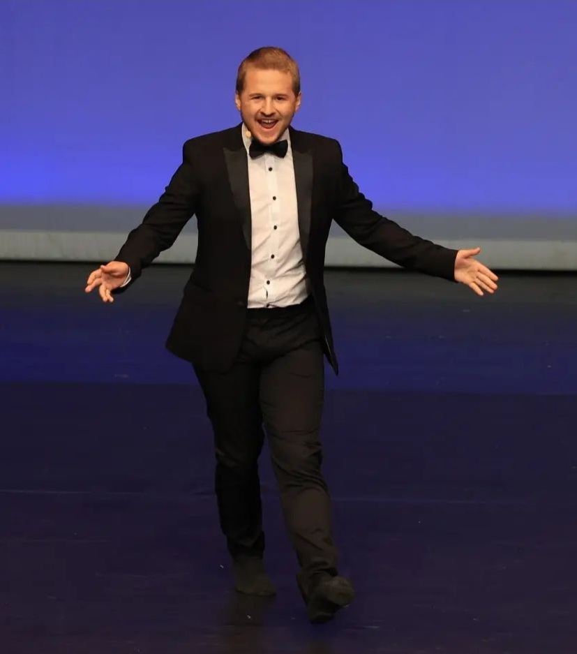 Yannick Reuß auf der Bühne